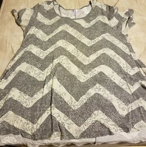 Lularoe 2xl Perfect T